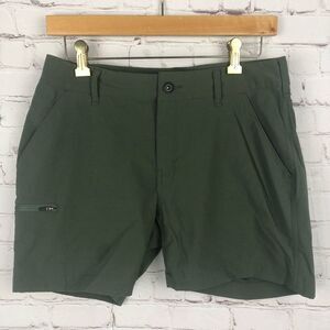 Marmot Green Shorts Women's Sz 6